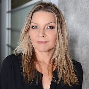 lgw-debra-2021-web DEBRA HOEFL